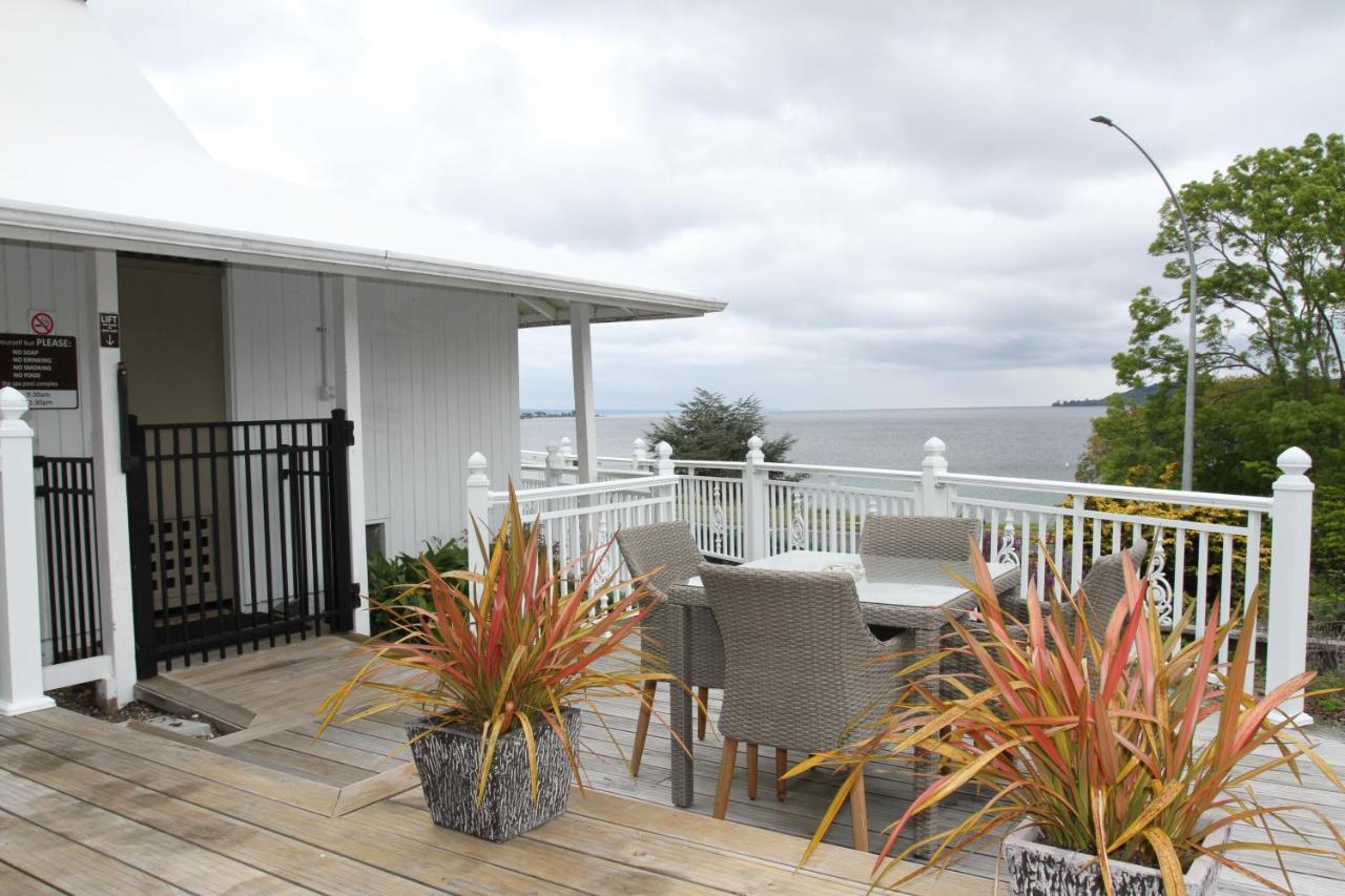 Vu Thermal Lodge - Adults Only Motel Taupo Zewnętrze zdjęcie