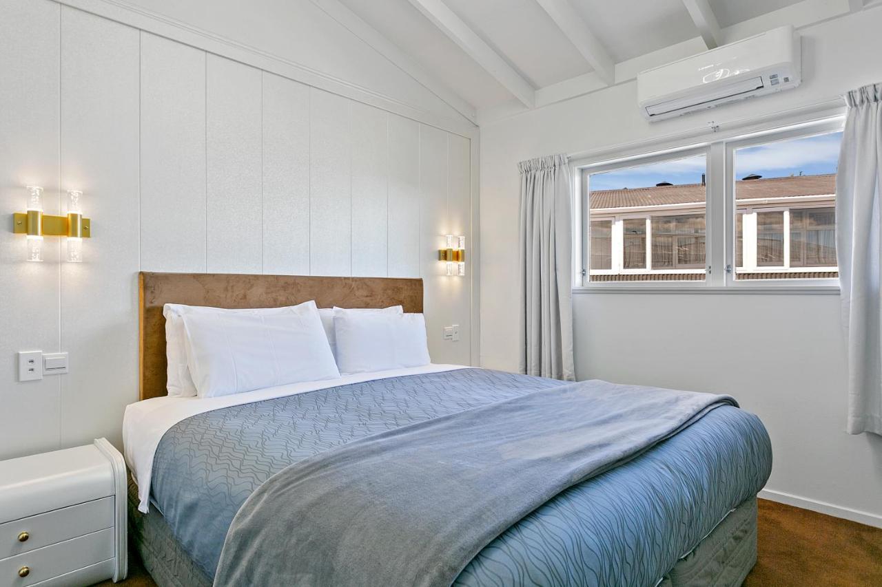 Vu Thermal Lodge - Adults Only Motel Taupo Zewnętrze zdjęcie