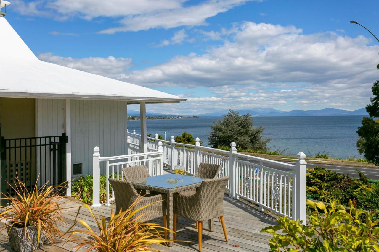 Vu Thermal Lodge - Adults Only Motel Taupo Zewnętrze zdjęcie