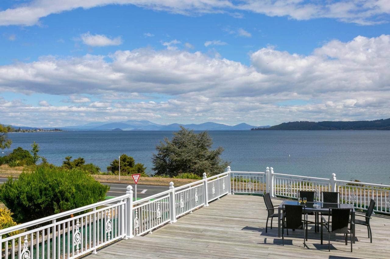 Vu Thermal Lodge - Adults Only Motel Taupo Zewnętrze zdjęcie