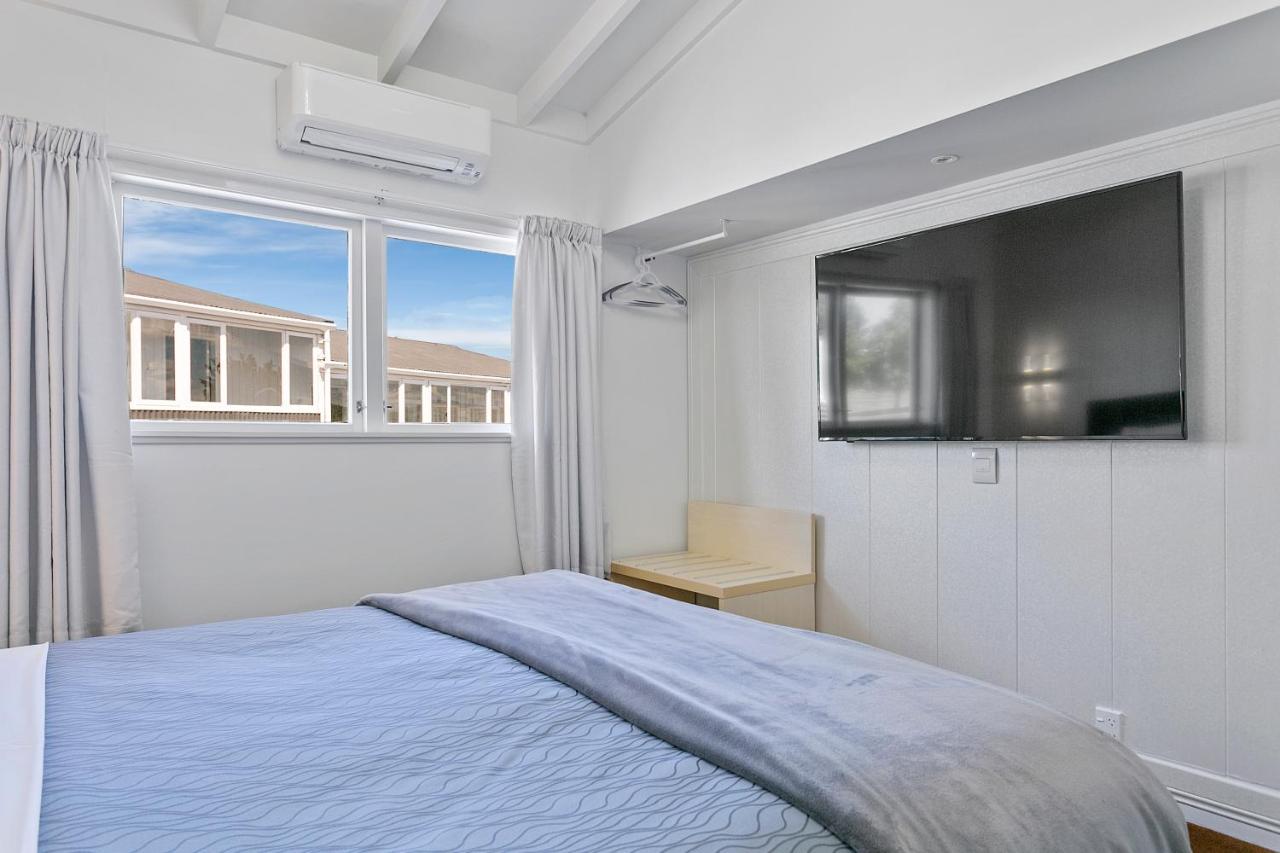 Vu Thermal Lodge - Adults Only Motel Taupo Zewnętrze zdjęcie