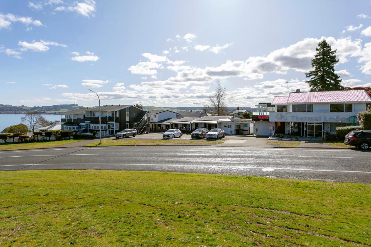 Vu Thermal Lodge - Adults Only Motel Taupo Zewnętrze zdjęcie