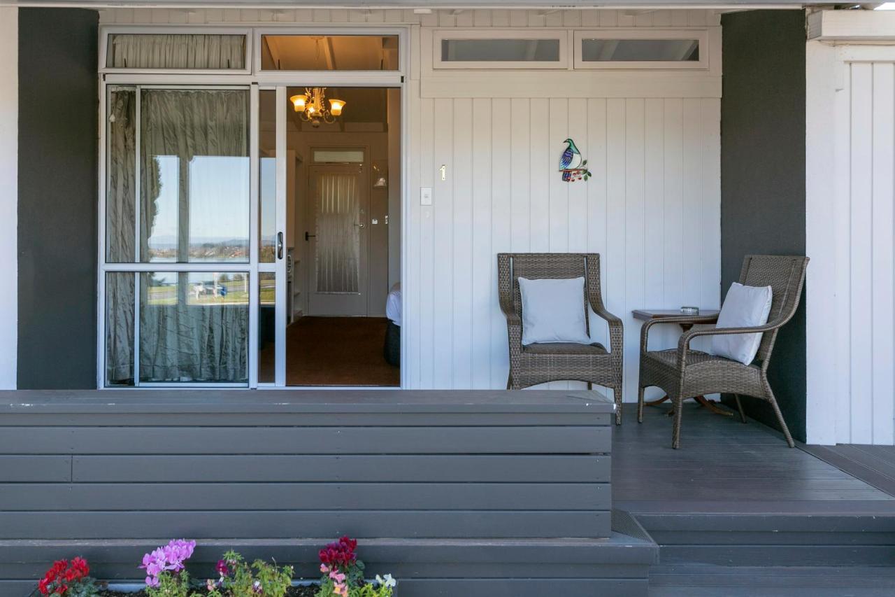 Vu Thermal Lodge - Adults Only Motel Taupo Zewnętrze zdjęcie