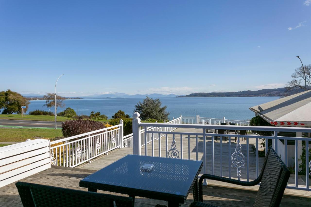 Vu Thermal Lodge - Adults Only Motel Taupo Zewnętrze zdjęcie